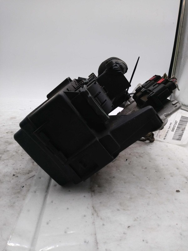Used Body Control Module fits: 2010 Jeep Grand cherokee Body Control BCM LH engi