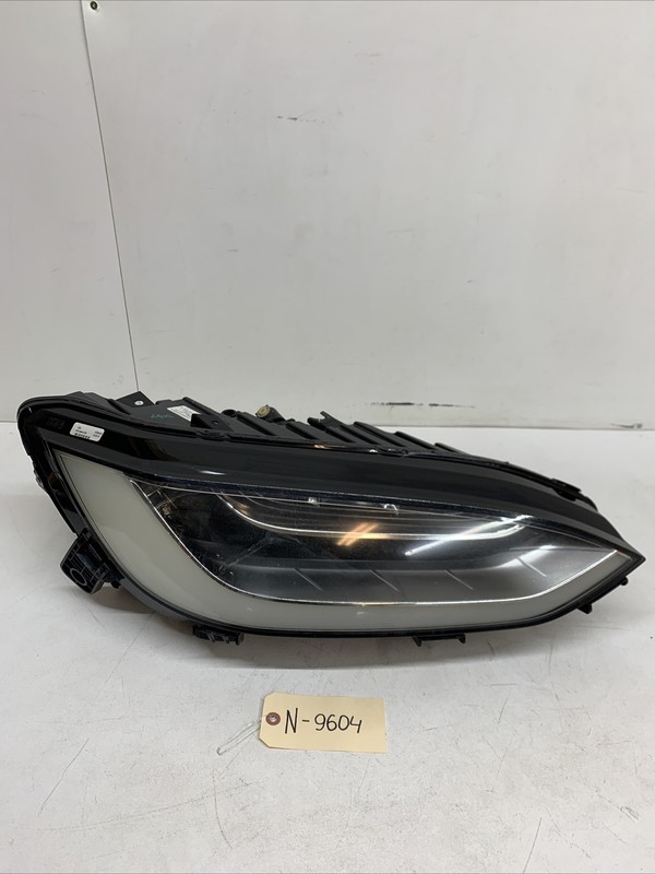 2016-2020 TESLA MODEL X RH PASSENGER LED HEADLIGHT OEM C85R 1034315-00-A 9604