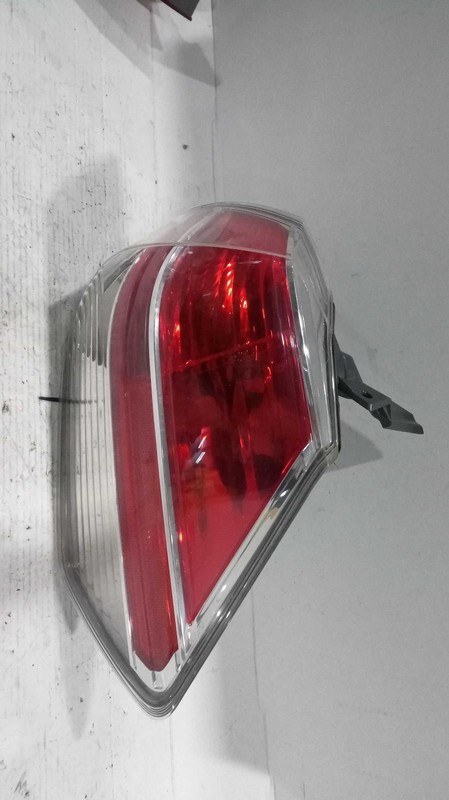 2015 Nissan Rogue Right Tail Light Assembly - Silver, Used, 160K Miles