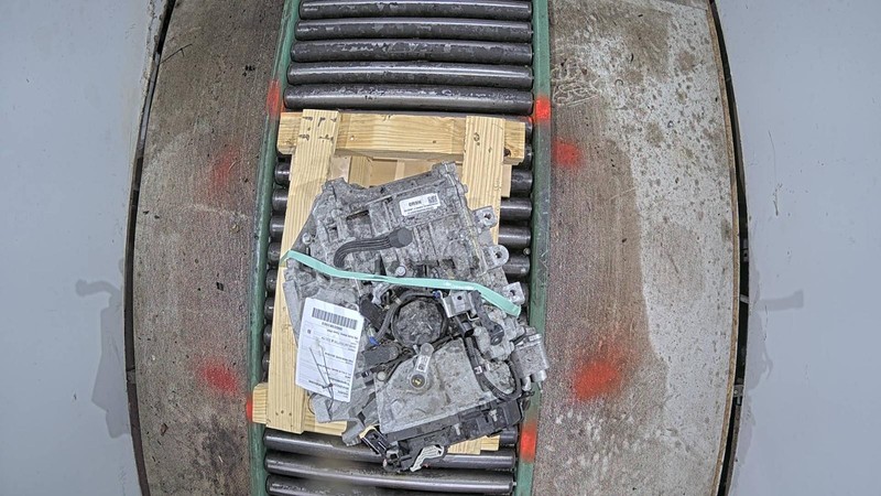2014 BUICK ENCORE Automatic Transmission Assembly OEM 131K Miles FWD