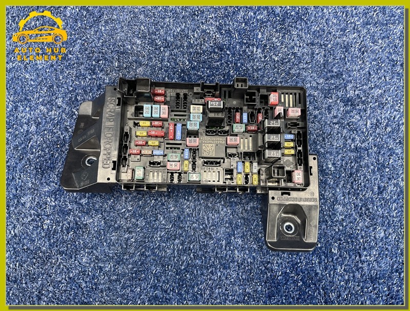 2019-2024 Ram 1500 Laramie Fuse Box Power Distribution Center OEM P68467640AA
