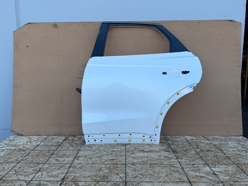 GENESIS GV70 2022-2026 OEM REAR LEFT DRIVER DOOR SHELL ASSEMBLY WHITE (UYH)