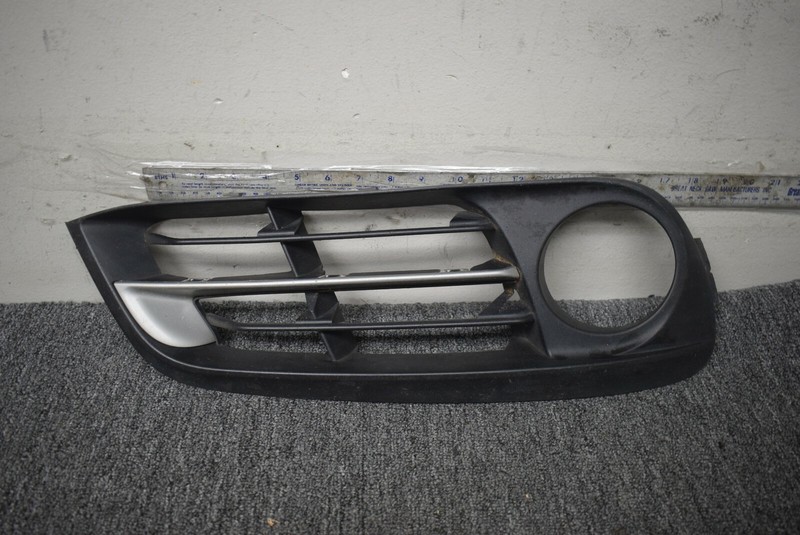 BMW 5 SERIES FRONT LOWER BUMPER GRILLE FACTORY OEM