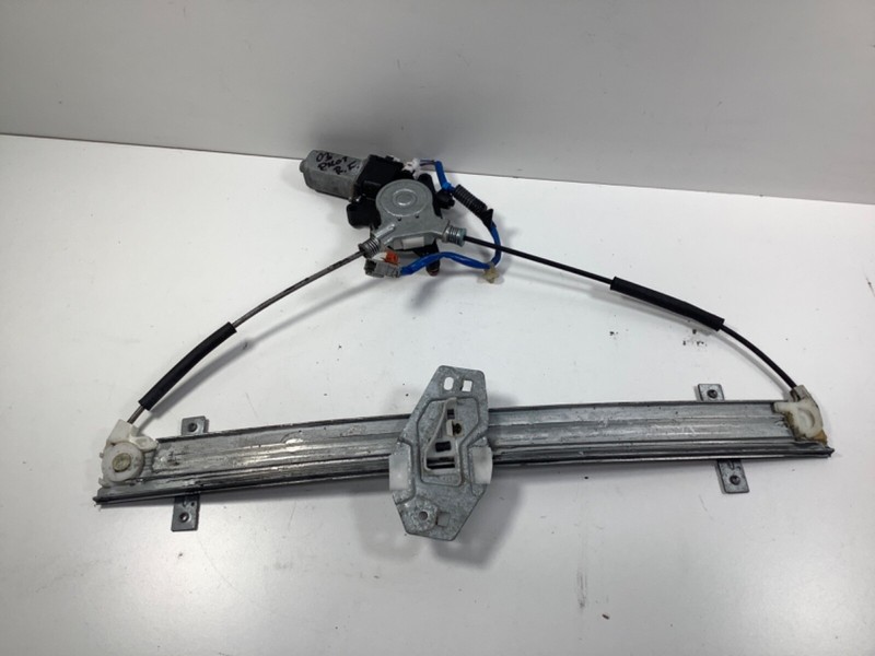 03-08 Honda Pilot Right Front Door Window Regulator 72210-S9V-A02 OEM