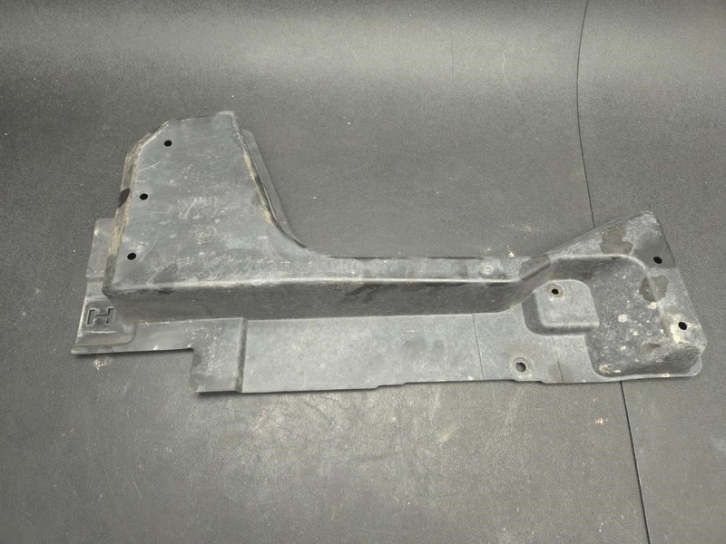 Rear Right Floor Under Cover Splash Shield 2025 Nissan Kicks 74818-7LG0A 2026