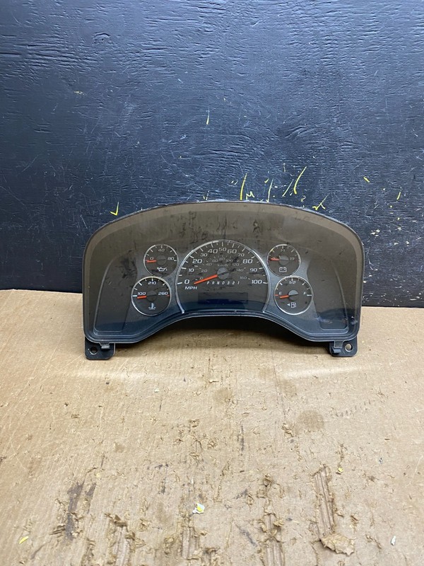 2008 2009 2010 Chevrolet Express Speedometer Cluster Gauge Z9641 DG