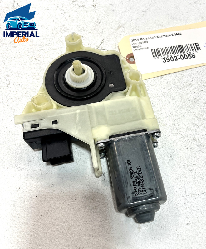 2010-2016 PORSCHE PANAMERA Front Right Passenger Door Window Regulator Motor OEM