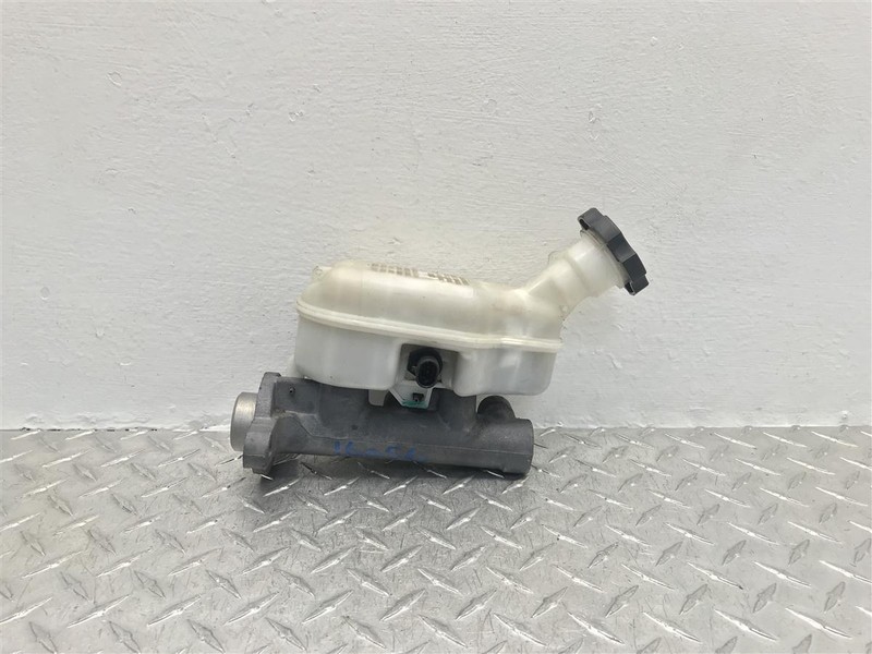 01 02 03 04 05 06 07 3.5L RENDEZVOUS AZTEK BRAKE MASTER CYLINDER OEM 541-01166B