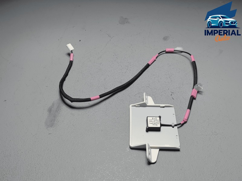 TOYOTA HIGHLANDER GPS NAVIGATION ANTENNA MODULE UNIT OEM 2014-2019