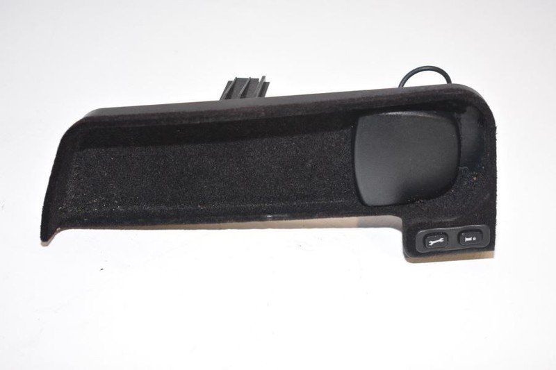 CENTER CONSOLE INSERT VOICE CONTROL 219 823 04 11