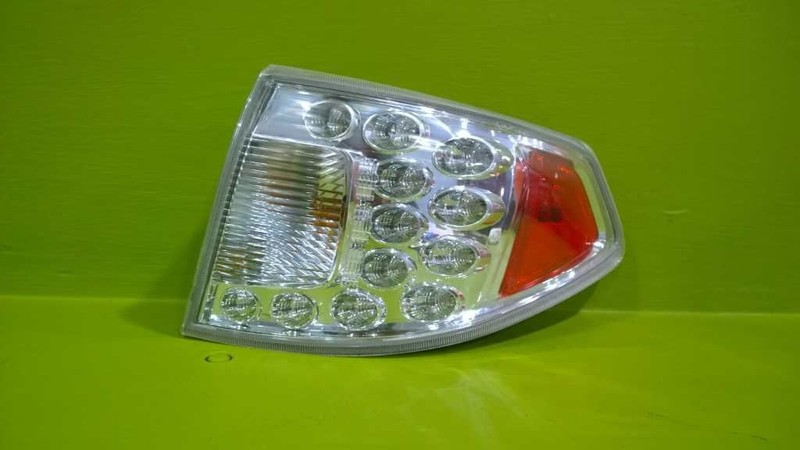 08 09 10 11 IMPREZA HTBK DRIVER LEFT QUARTER TAILLIGHT LAMP OEM 3477-31
