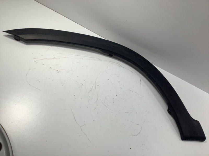 02-04 CR-V Left Front Wheel Opening Arch Protector Trim Fender Flare Molding OEM
