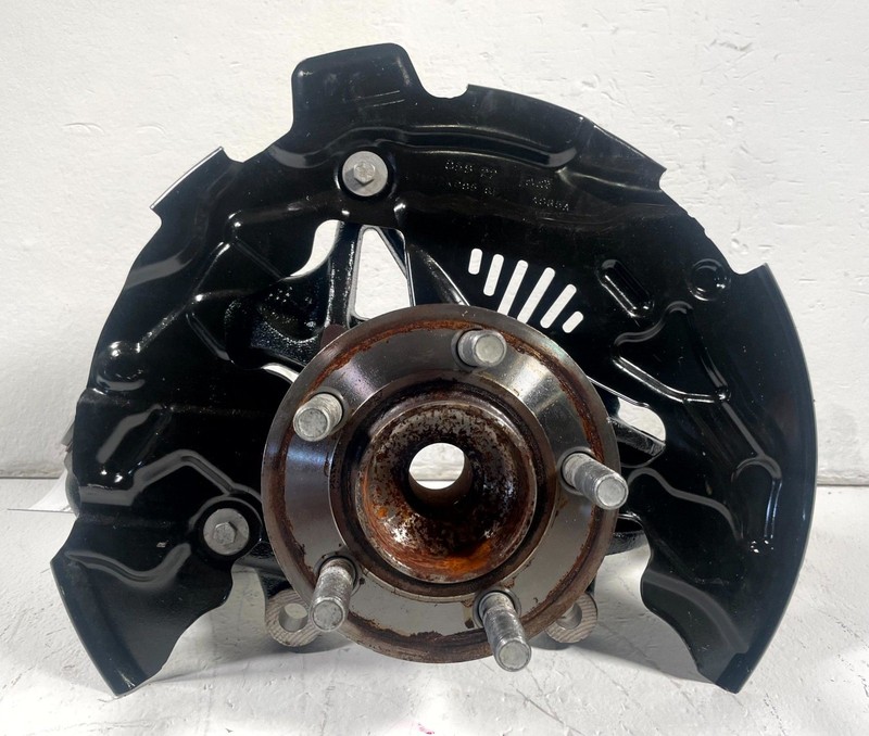 2020 - 2025 FORD EXPLORER FRONT LEFT SUSPENSION SPINDLE KNUCKLE & HUB # 111042