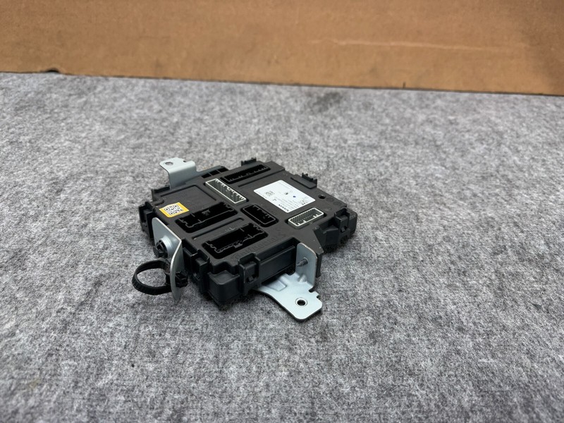NISSAN PATHFINDER 2022-2023 OEM BODY GENERAL CONTROL MODULE UNIT BCM ASSEMBLY