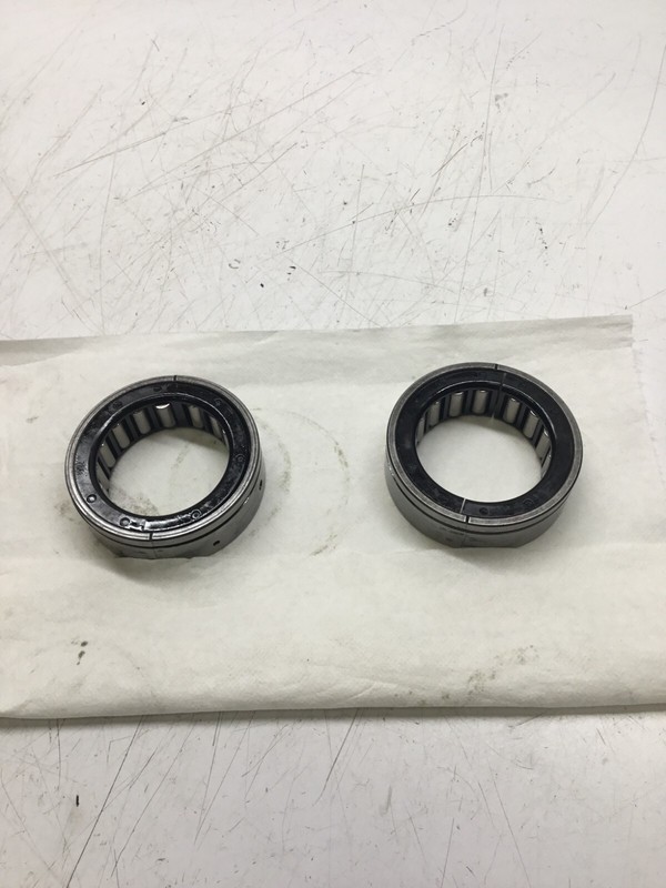 A2aEVINRUDE OUTBOARD 200 HP FPLSSH 2000 CRANKSHAFT BEARING SET 0396041