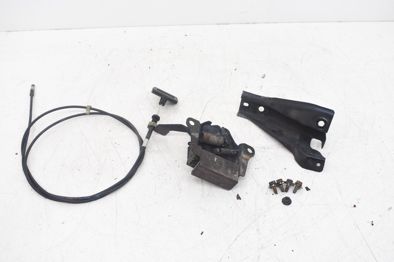 1997 Mazda Miata Hood Latch Lock Locking Mechanism W/ Bracket And Cable OEM KW92