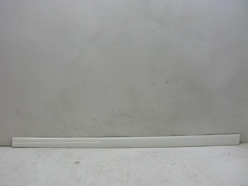 98-03 Mercedes W208 CLK320 CLK430 DOOR MOLDING TRIM DRIVER LEFT FRONT 112916