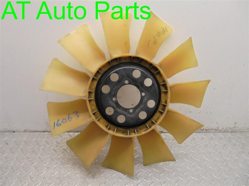 98 99 00 01 02 03 04 NAVIGATOR F150 F250 5.4L PLASTIC COOLING FAN BLADE