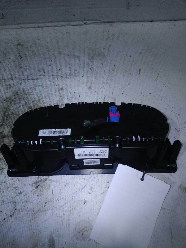 Used Speedometer Gauge fits: 2016 Volkswagen Cc cluster MPH US market w/o multif