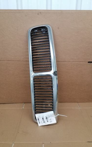 Grille XJ6L Fits 95-97 XJ6 224076