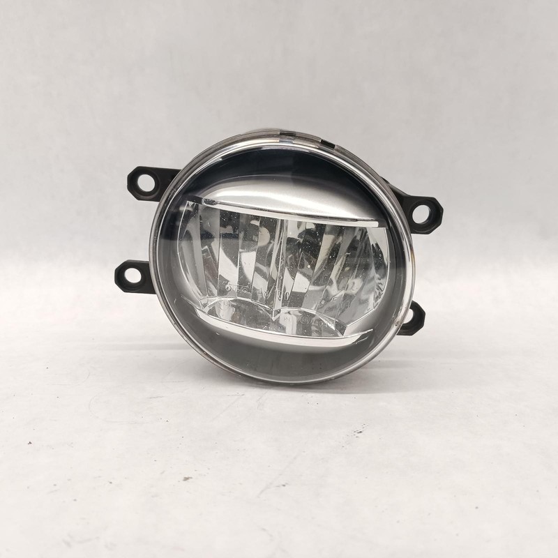 15-'17 LEXUS NX200T Right passenger fog light OEM Grade A!