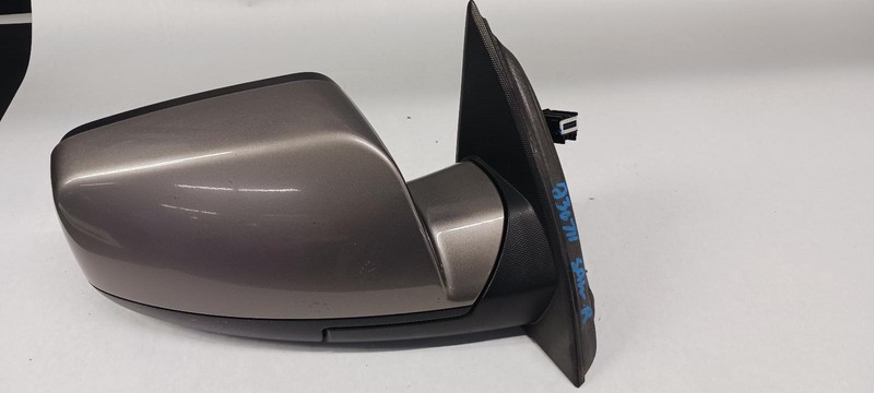 10-'11 CHEVROLET EQUINOX Right passenger Door Mirror Power OEM Grade A!
