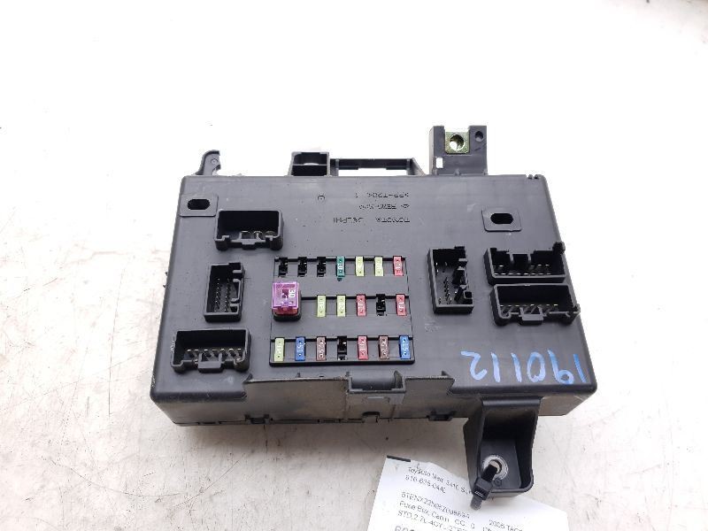 05 TOYOTA TACOMA 2.7L CABIN FUSE BOX 2TRFE