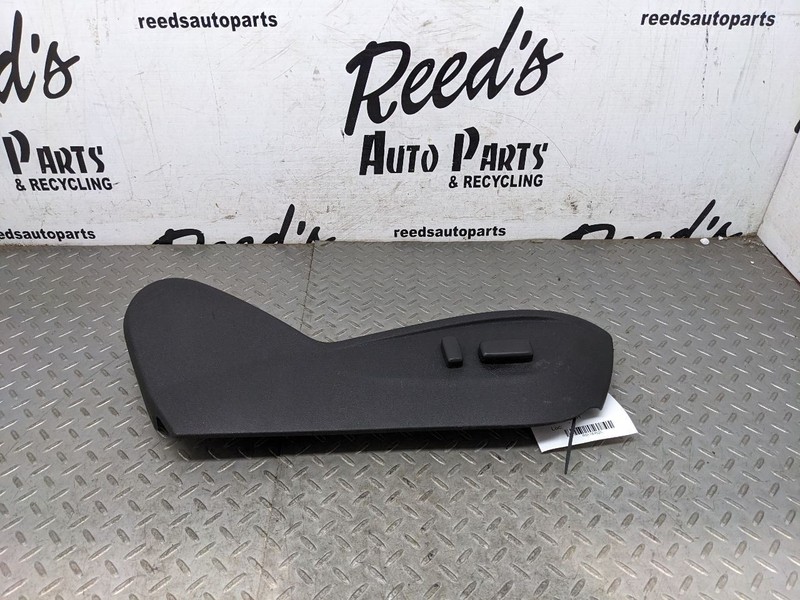 10-15 Chevrolet Camaro Right Front Seat Adjustment Trim Cover W/ Control 1184525