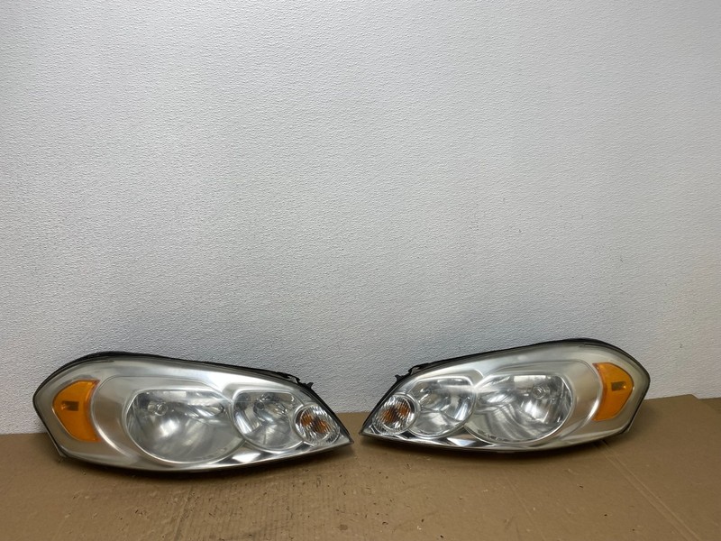 2006 - 2013 Chevrolet Impala Left+Right Set Headlights Halogen AB6972 DW