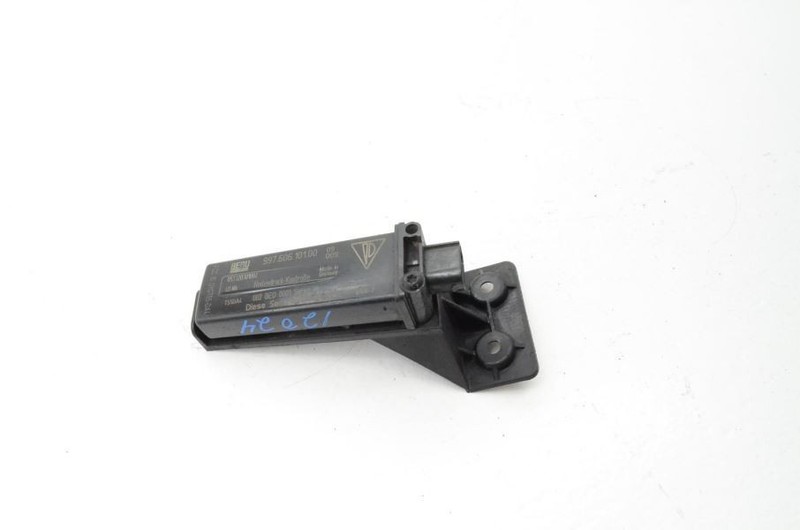 2006-2008 PORSCHE CAYMAN 987 2.7L SUSPENSION MODULE 99760610100