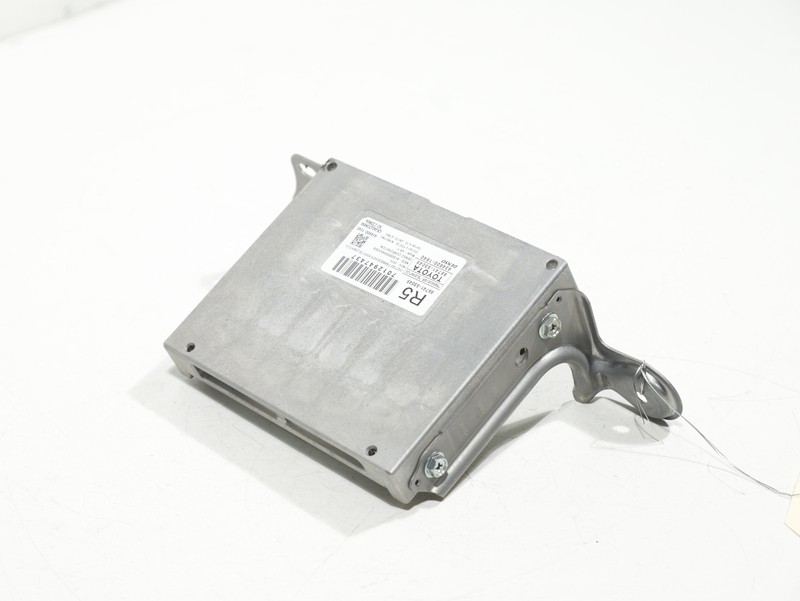2016-2017 Lexus IS200T Telematics Transceiver Control Module 86741-53045 OEM 74K