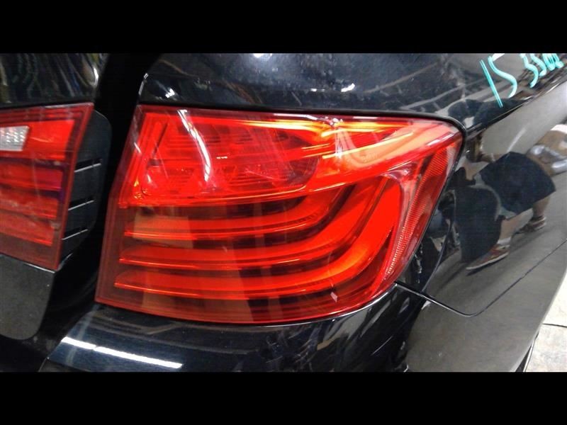 Passenger Tail Light Quarter Panel Mounted Fits 14-16 BMW 528i 986130