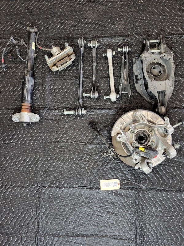 Used Oem Genesis G70 Right Passenger Rear Suspension Knee 2019-2023 G70 2.0L RWD