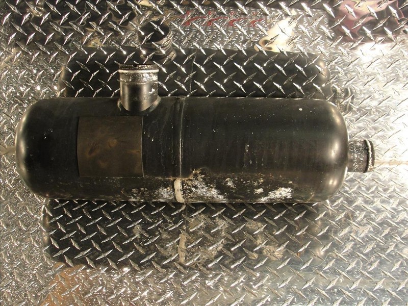 95 YAMAHA WAVE VENTURE 700 WATER H2O MUFFLER TANK CONTAINER BOX XL 760