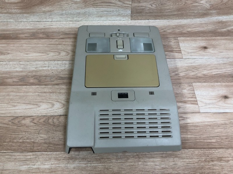 INFINITI OEM M35 M45 FRONT OVERHEAD ROOF DOME LIGHT SWITCH PANEL 2006-2008
