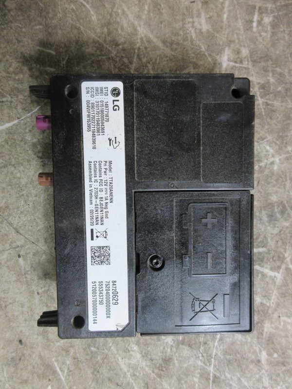 2020 Chevy Silverado OEM Onstar Communication Control Module 84720629