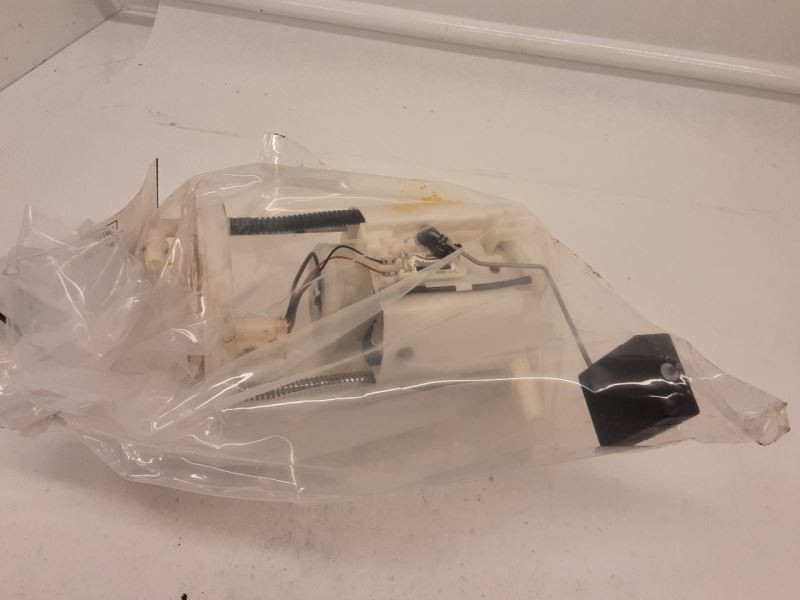 Fuel Pump Assembly AWD Fits 11-15 MKX 3290017