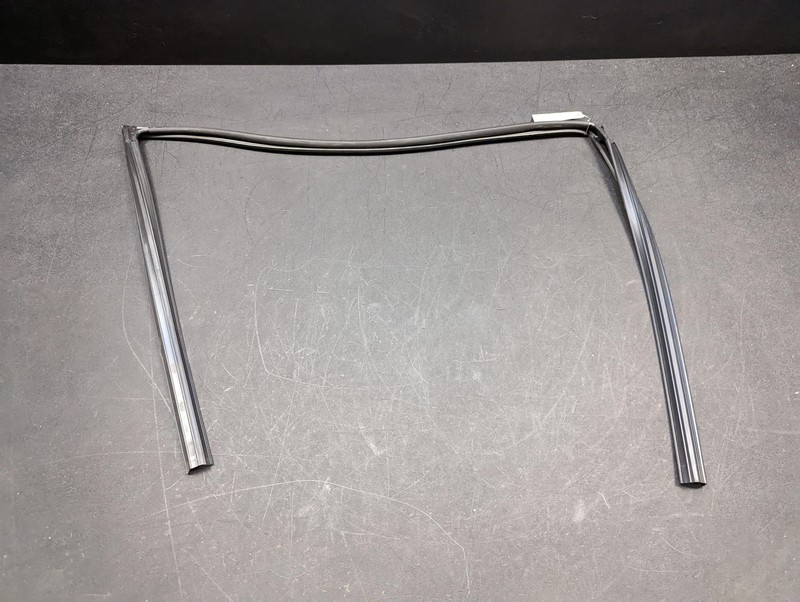 Front Left Door Window Glass Run Channel 2017 Infiniti QX50 80331-1BA0C 08-2016