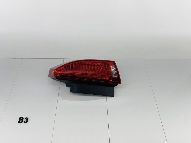08-14 CADILLAC CTS REAR RIGHT PASSENGER SIDE TAIL LIGHT BRAKE STOP LAMP OEM