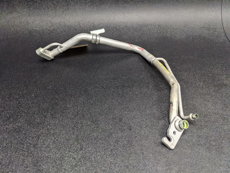 A/C Refrigerant Suction Hose 2019 Nissan Kicks 92480-5RL0A 2018 2020
