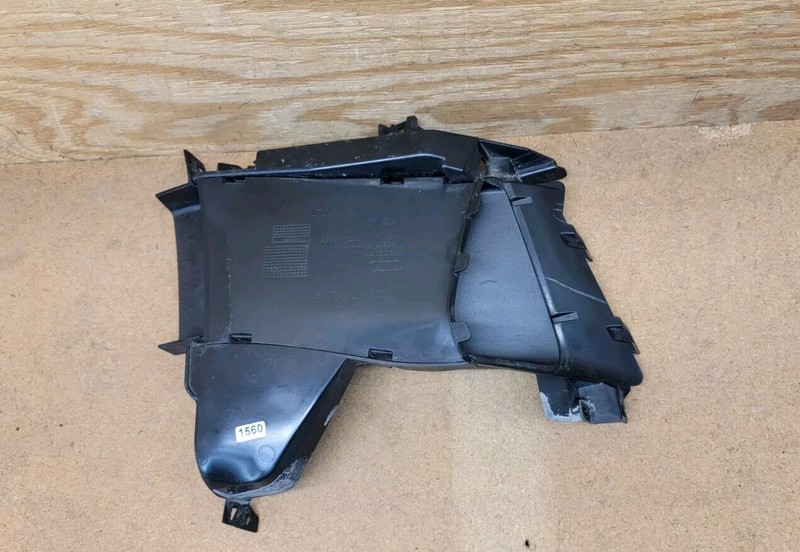 2019 2020 2021 AUDI A7 SPORTBACK FRONT BUMPER Right FOG LIGHT BEZEL AIR DUCT OEM