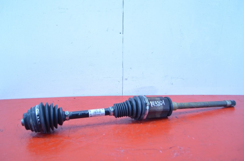 13-18 BMW F30 320I 2.0L AWD FRONT RIGHT PASSENGER SIDE AXLE SHAFT OEM