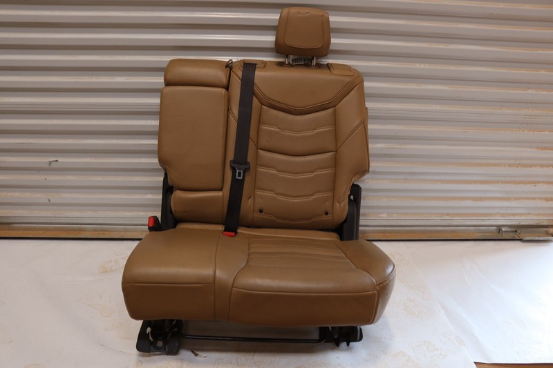 2017-2019 CADILLAC XT5 REAR 2ND SECOND ROW LEFT SIDE SEAT LEATHER OEM