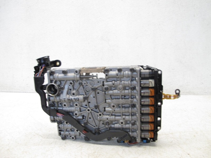 13-15 AUDI C7 A6 QUATTRO 2.0 AUTOMATIC MECHATRONIC TRANSMISSION NGR VALVE BODY 1