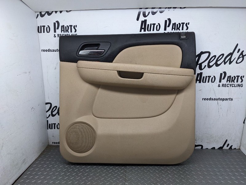 2007-2013 GM YUKON DENALI SUBURBAN ESCALADE RH REAR DOOR PANEL TAN 1193461