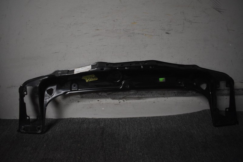2012-2021 BMW F30 RADIATOR TOP SUPPORT COVER TRIM FACTORY OEM