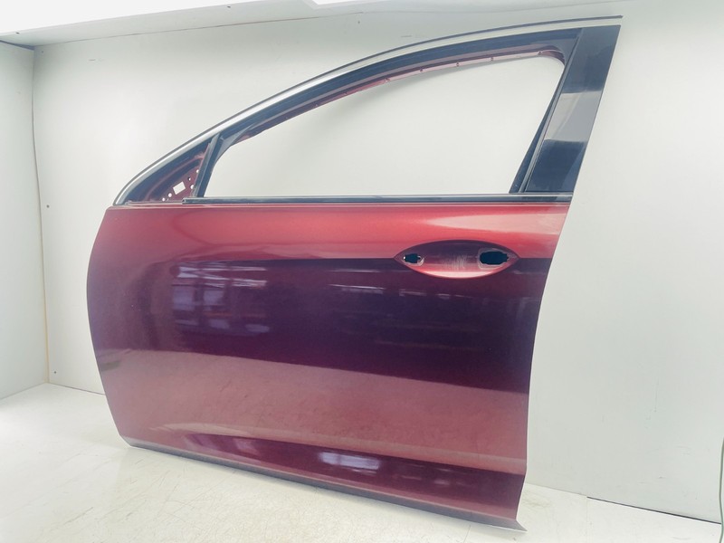 2018-2020 Buick Regal Front Left Driver Side Door OEM 60K