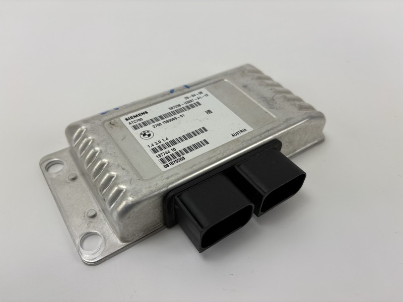 2007-2013 BMW X5 X6 E70 E71 Transfer Case Control Module 27607569969 OEM