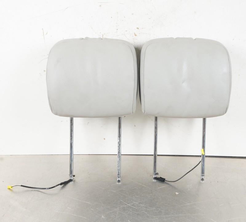10-13 Mercedes W221 S500 Front Left or Right Seat Headrest Head Rest Grey PAIR