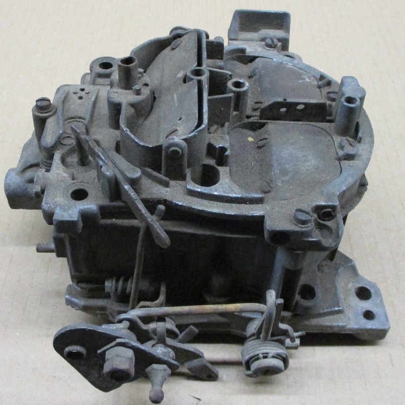 USED 4 BARREL ROCHESTER Q-JET CARBURETOR 7043211 3202 R4-4MV 1974 CHEVY/GMC